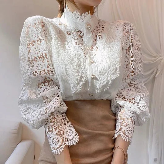 Chemise à manches longues avec dentelle et détails Tove