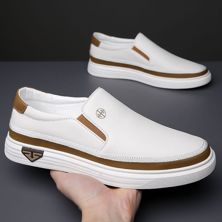 SLIP-ON MINIMALISTE LÉGER