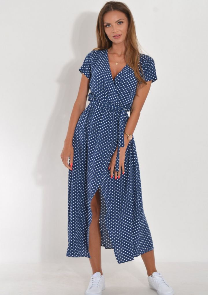 Robe fluide et polyvalente