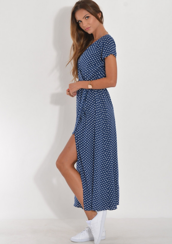 Robe fluide et polyvalente