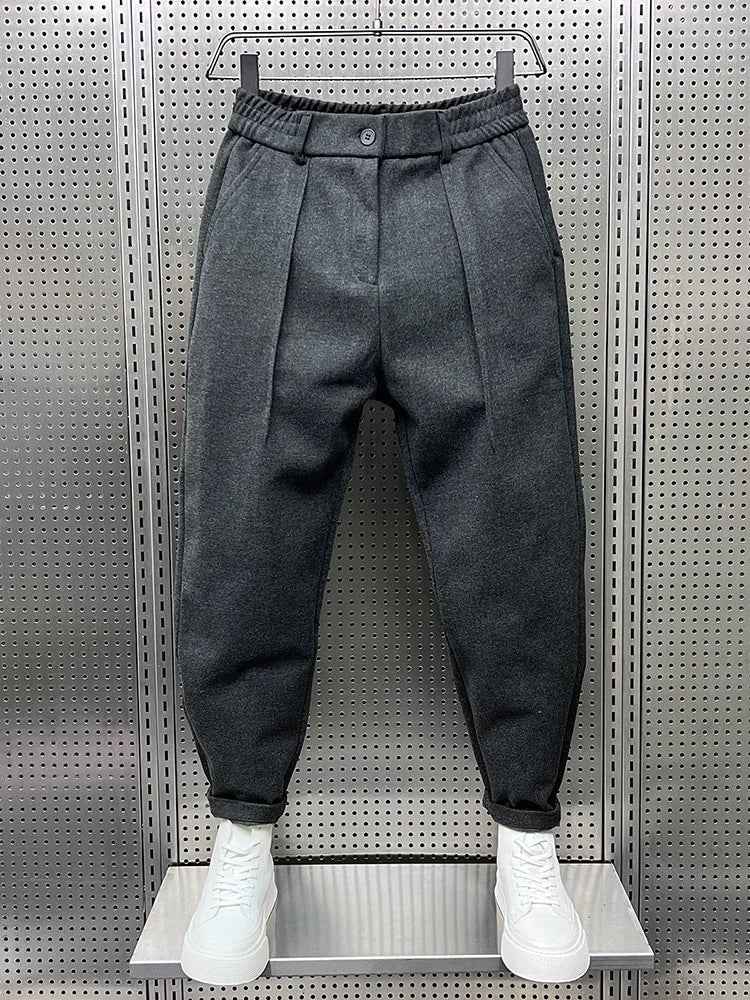 PANTALONS TAPERED TEXTURÉS