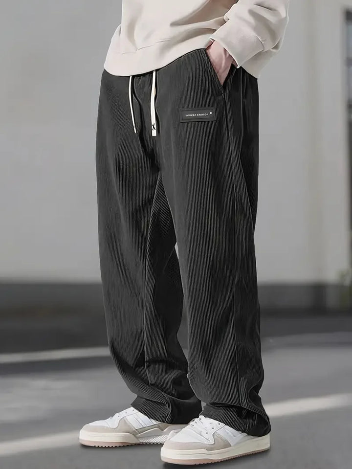 PANTALON EN VELOURS CÔTELÉ