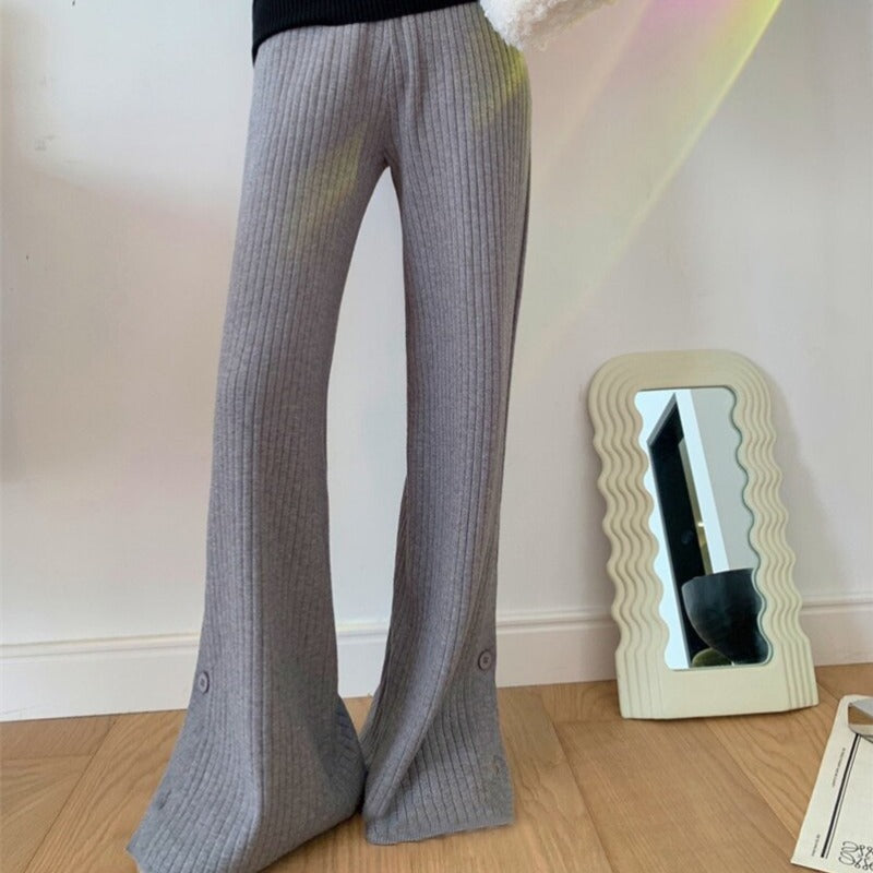Pantalon ample en maille à boutons sur les jambes