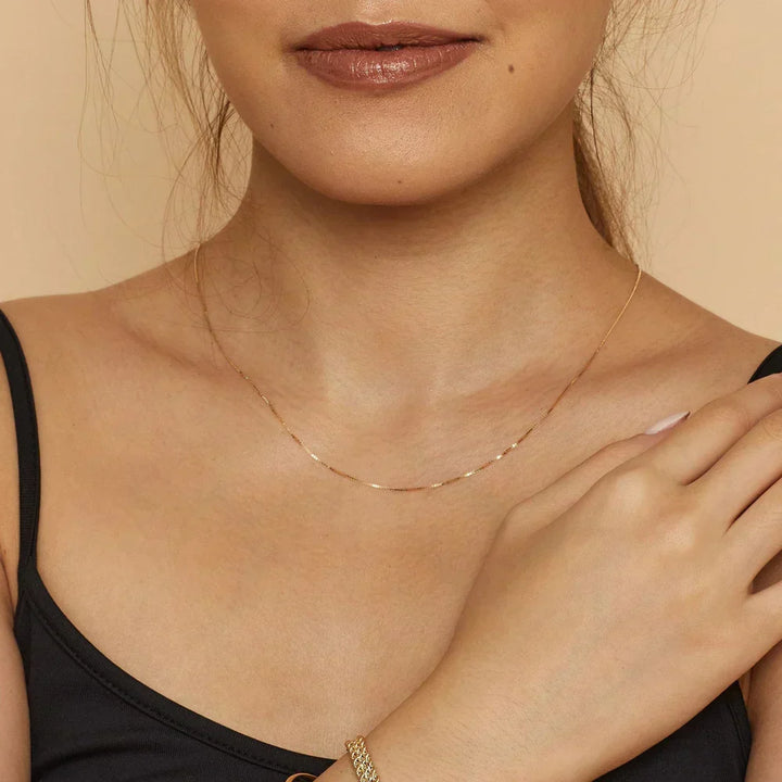 COLLIER BODEGA BOX
