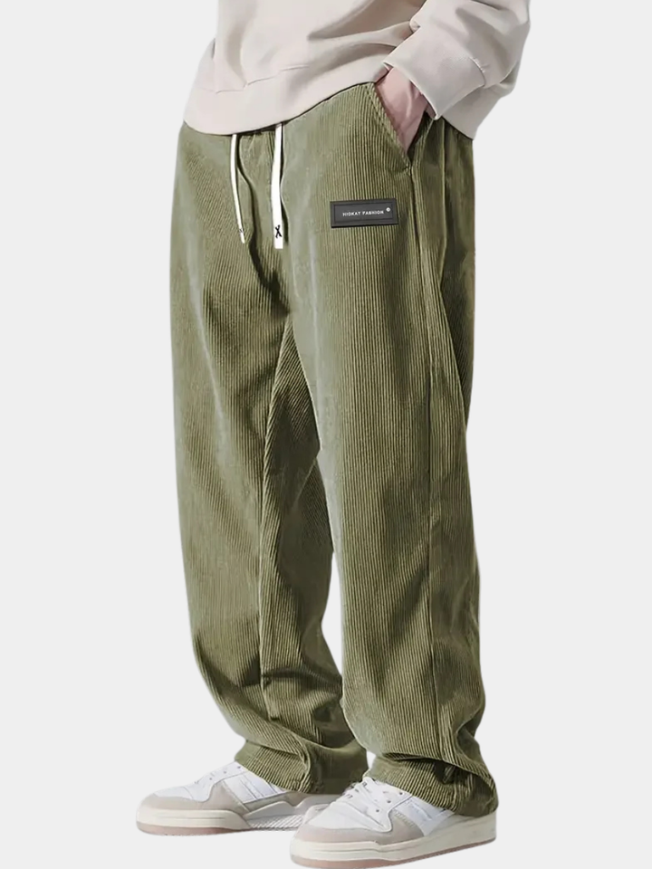 PANTALON EN VELOURS CÔTELÉ