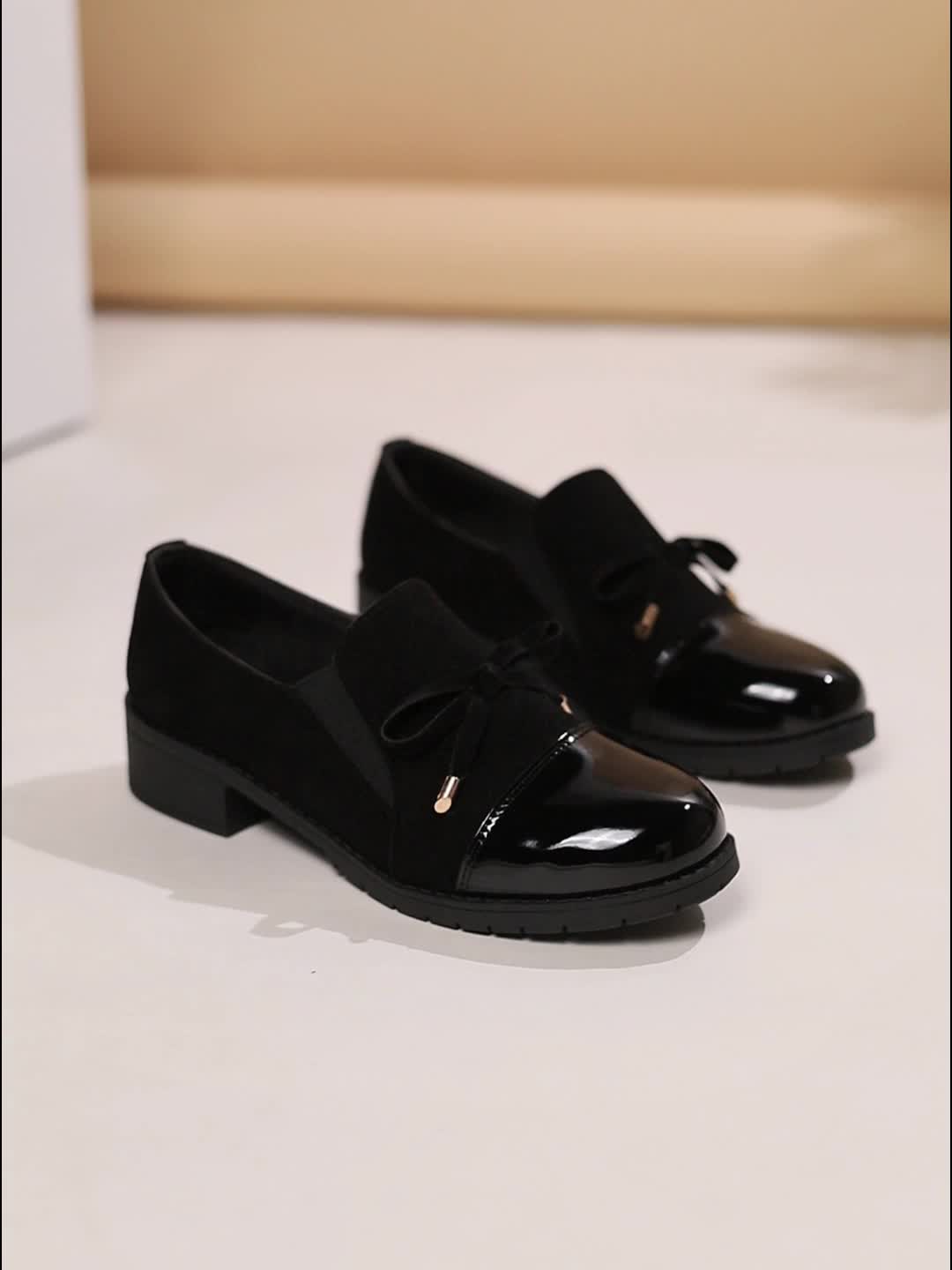 MOCASSINS ÉLÉGANTS À MAINTIEN SOUPLE