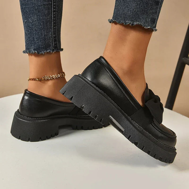 CHAUSSURES À PLATEFORME LÉGÈRES ET ROBUSTES
