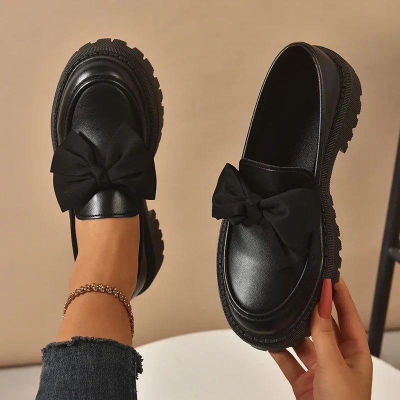 CHAUSSURES À PLATEFORME LÉGÈRES ET ROBUSTES