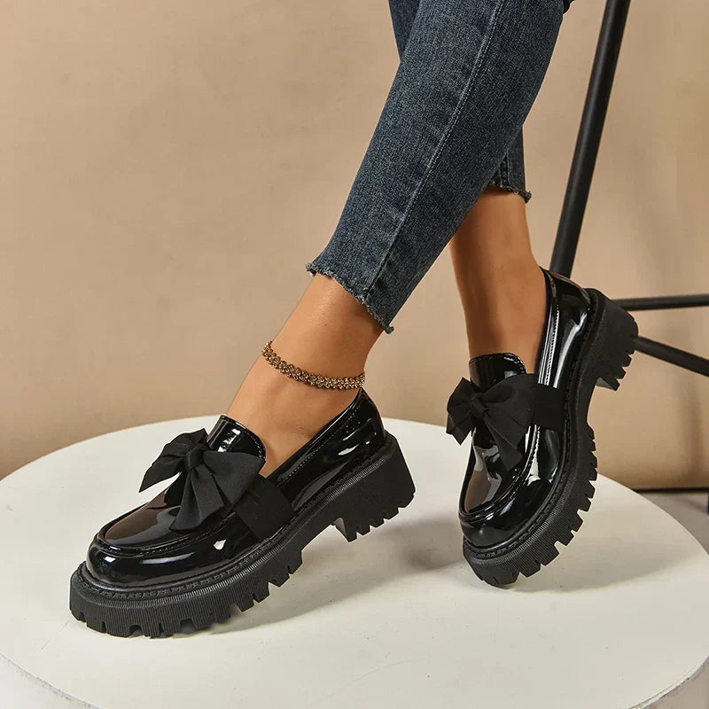 CHAUSSURES À PLATEFORME LÉGÈRES ET ROBUSTES