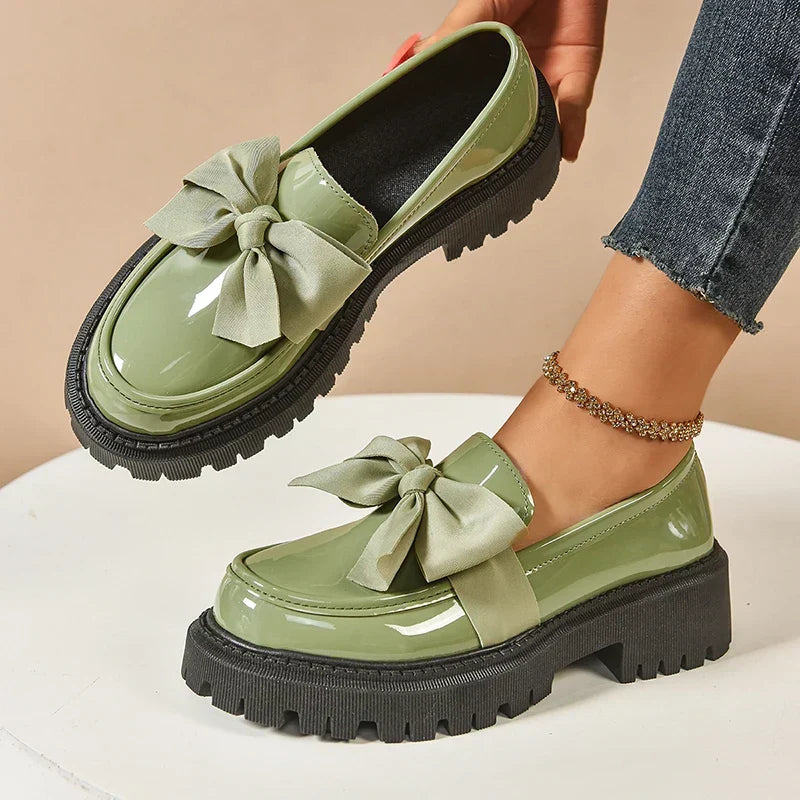 CHAUSSURES À PLATEFORME LÉGÈRES ET ROBUSTES