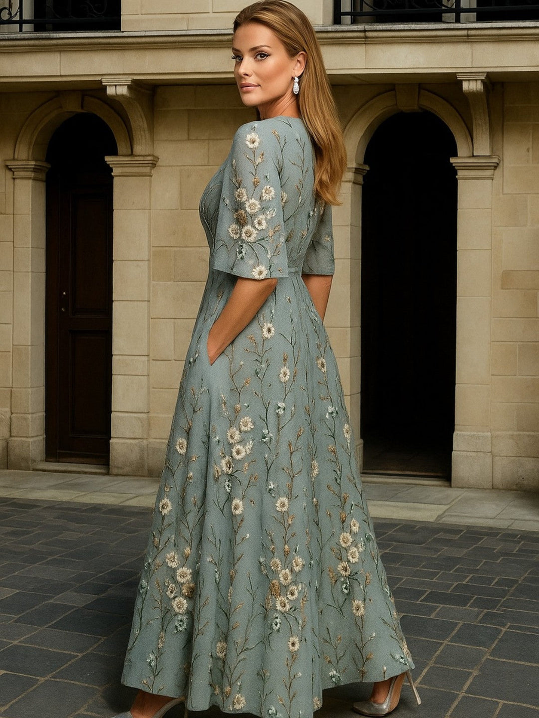 Robe Longue Élégance Botanique